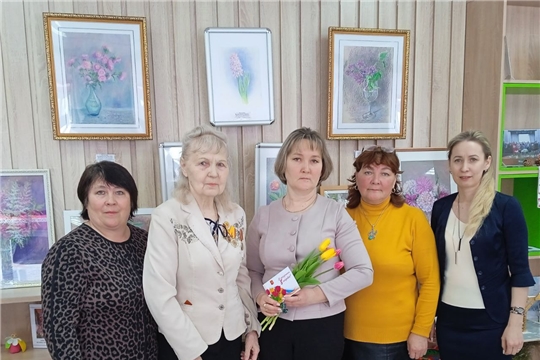 Главный агроном райотдела Марина Степанова на встрече с матерями и женами военнослужащих