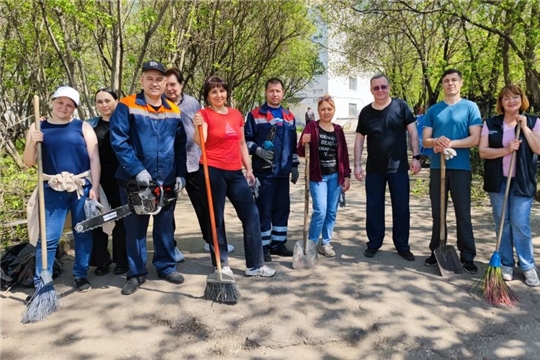 Команда Чувашрессовпрофа провела весенний субботник 