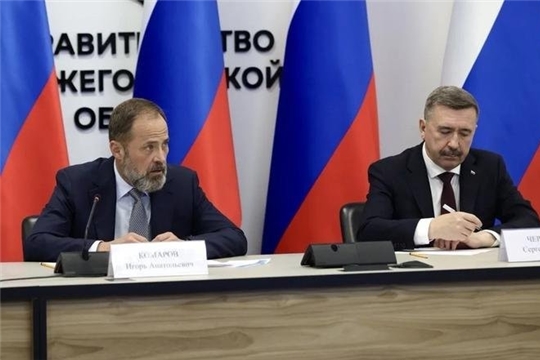 Игорь Комаров и Сергей Черногаев обсудили защиту трудовых прав и развитие социального партнёрства в ПФО