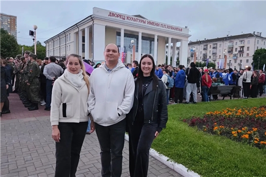 Молодежные активисты Чувашрессовпрофа приняли участие в акции "Свеча памяти"
