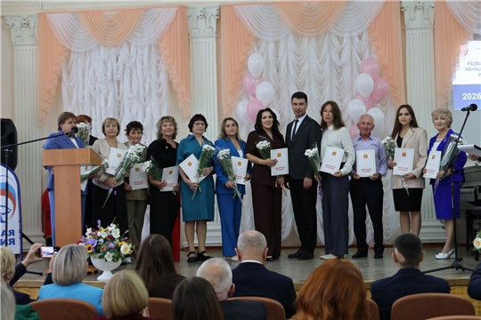 Канашский муниципальный округ: диалог власти, педагогов и Профсоюза о будущем образования