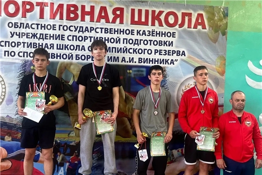 На первой ступеньке пьедестала!
