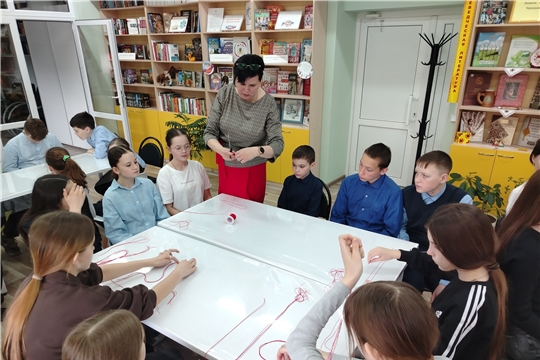 Мастер-класс «От нитки к наряду» в рамках творческо-исследовательского проекта «Истоки красоты»