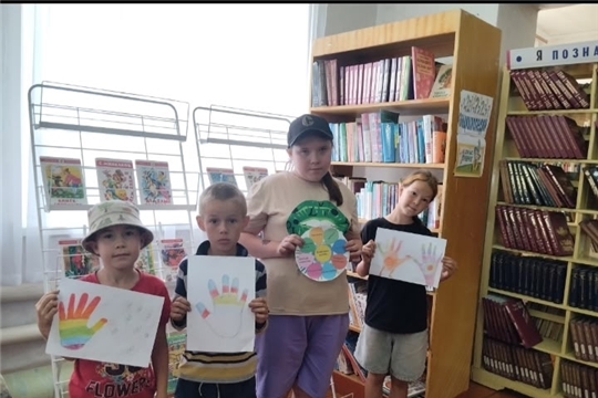Урок здоровья «Мы против наркотиков» в рамках проекта Главы Чувашской Республики Олега Николаева «Яркое лето Чувашии» (Малобуяновская с/б)