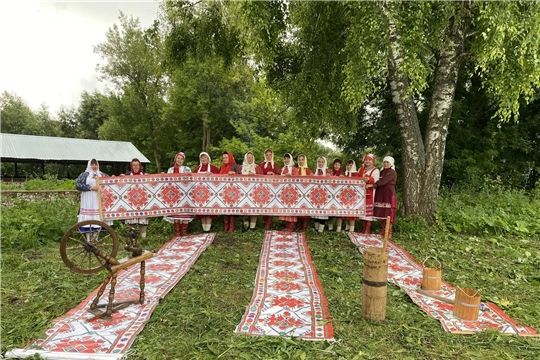 Хранители традиций: в деревне Яблоновка отметили Единый день фольклора.
