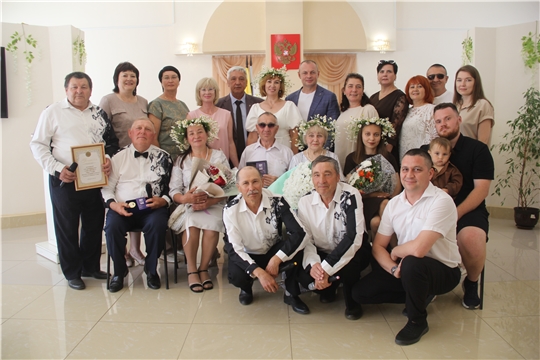 Вручение медалей «За любовь и верность»