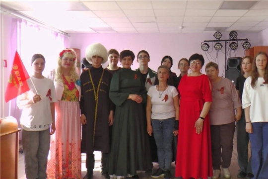 «Мы этой памяти верны»: творческая группа ПКУ выступили в поселке Кабаново накануне 9 Мая