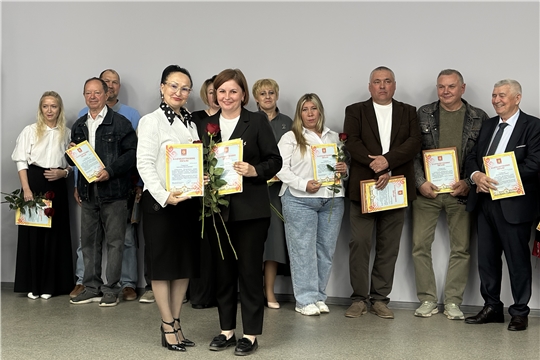  В актовом зале администрации Шумерлинского округа чествовали виновников торжества — предпринимателей