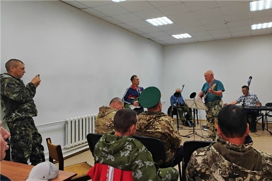 На страже Родины и в строю: праздник пограничников в Ходарском СДК