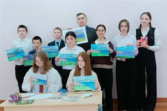 В рамках библиотечного проекта "Художник в библиотеке". Мастер класс « Рисуем Крымский мост – мост Дружбы»