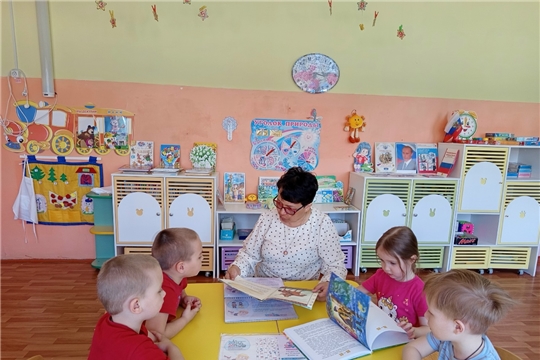 Познавательный час "Самые, самые книги"