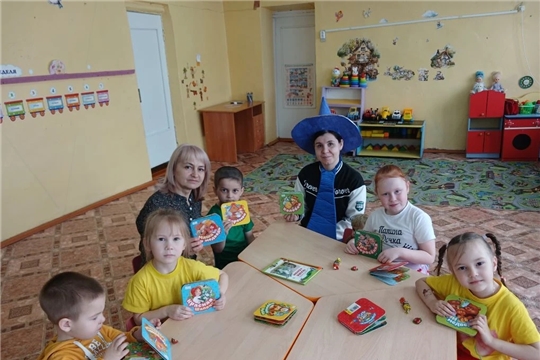 Книжкины именины в Торханской сельской библиотеке продолжаются!