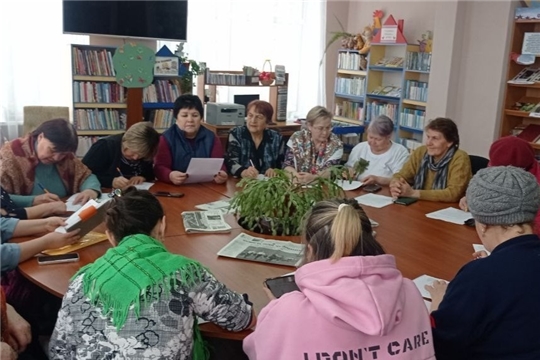 Информационный час «В центре внимания – здоровье» в Туванской сельской библиотеке им. Г. И. Фёдорова