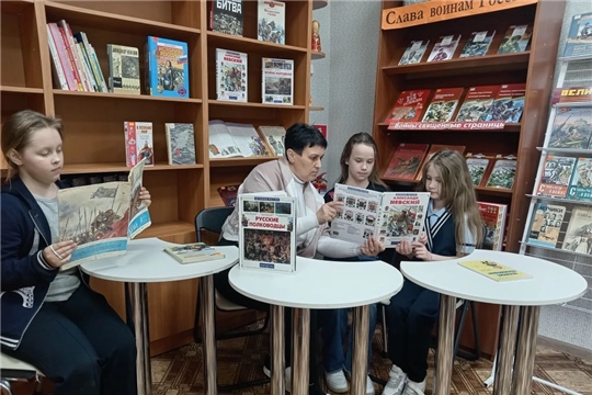 Для читателей городской детской библиотеки им. С. Я. Маршака  был проведен исторический час «И была тут великая битва», посвященный Дню победы русских воинов князя Александра Невского