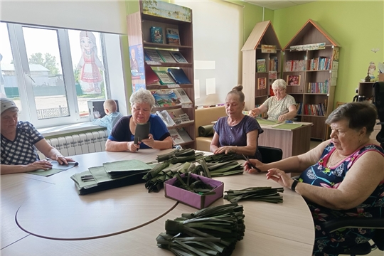 Волонтерский час в Русско-Алгашинской сельской библиотеке