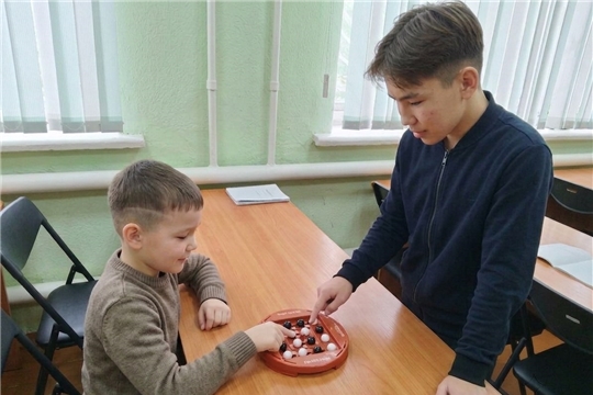 День настольных игр прошёл в городской библиотеке им. М. Сеспеля 