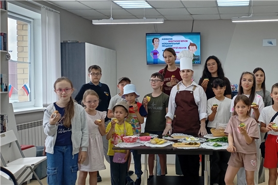 Урок-знакомство «Профессия ПОВАР» в Торханской сельской библиотеке