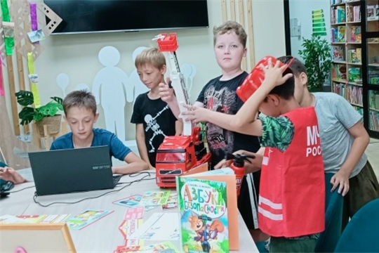 Урок безопасности в Юманайской библиотеке «Огонь — не игрушка»