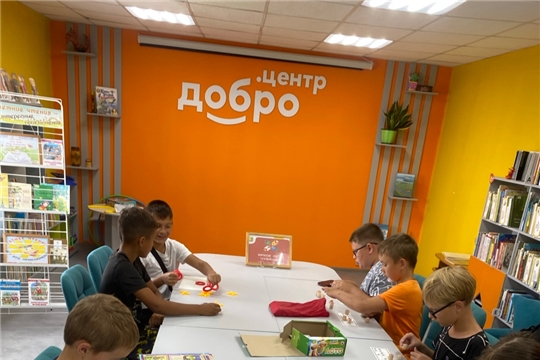 День веселых затей «Давайте поиграем!» в Шумерлинской сельской библиотеке