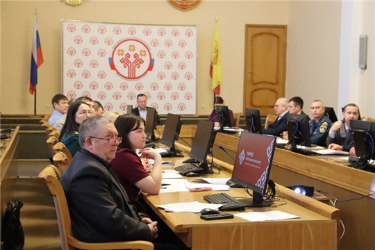 Глава Чувашской Республики Олег Николаев: «За неделю до предполагаемого срока вскрытия водоемов готовность к безопасному пропуску паводковых вод должна быть полная»