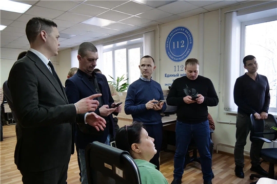 Участники образовательной программы «Государственное и муниципальное управление. Время СВОих» посетили Службу 112