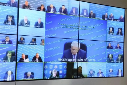Под руководством Игоря Паньшина обсудили меры по защите населения от ЧС и пожарной безопасности в летний период