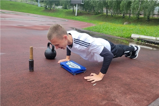 Дождь спорту не помеха: ученики СОШ №40 покоряют нормативы ВФСК ГТО!