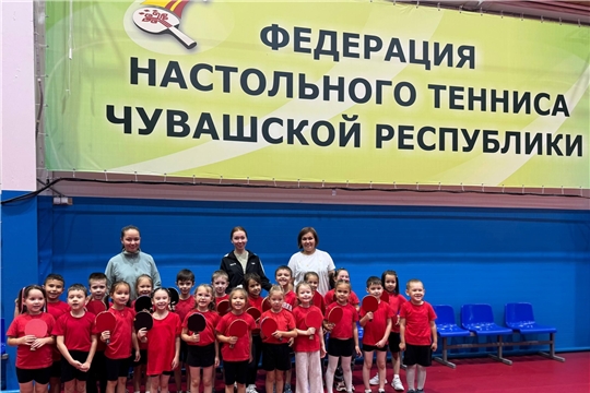 🏓 Маленькие чемпионы на мастер-классе по настольному теннису!