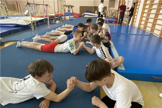 «Богатырские игры» в СШОР № 6: сила, сплочённость и память в честь Дня Победы