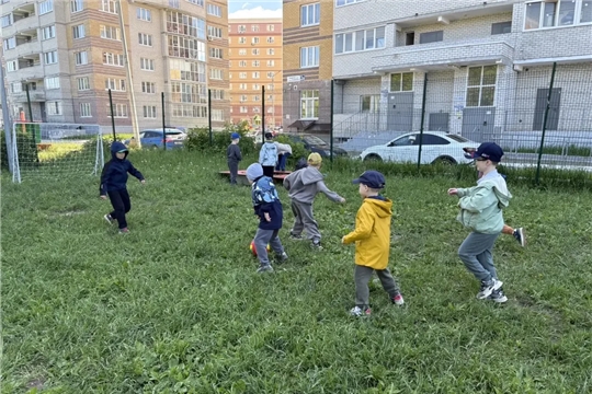 ⚽Спортивный день для дошколят в микрорайоне Светлый! ⚽🌟