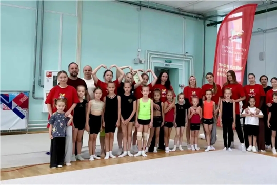 🌟 "Яркое лето Чувашии": Прошла спортивная эстафета "Мама, папа, я - спортивная семья"! 🌟