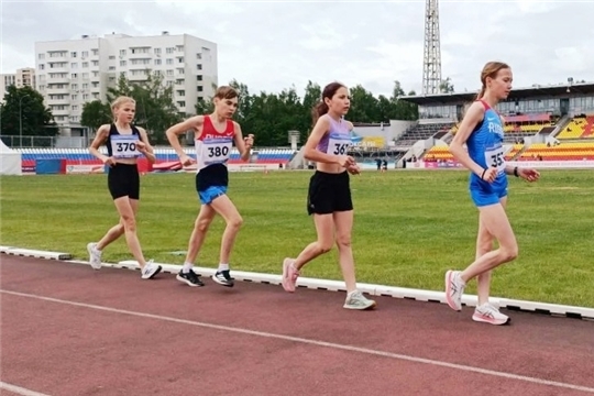 А ЗАВТРА ТОЖЕ СКОРОХОДЫ НАЧНУТ ПЕРВЫМИ