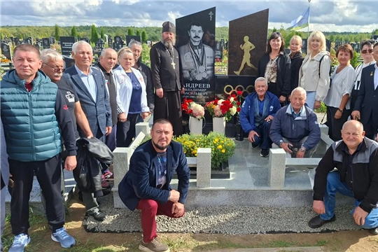 СЕГОДНЯ ЕМУ ИСПОЛНИЛОСЬ БЫ 60 ЛЕТ…