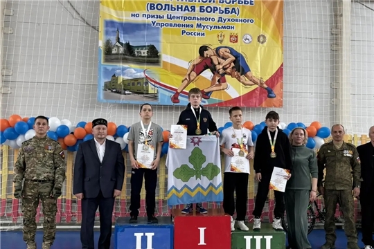 25 апреля в спортивной школе «Локомотив» прошли X республиканские соревнования по спортивной борьбе (вольной борьбе) среди юношей на призы ЦДУМ России.