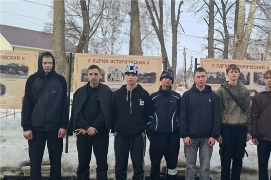 Студенты  колледжа в Ядринском художественно-краеведческом  музее