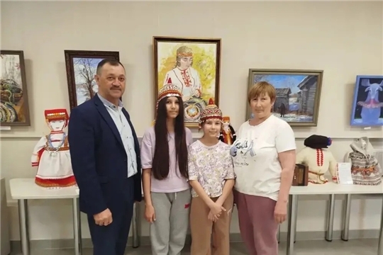 Ученица г. Чебоксары кадетского корпуса школы №22 посетила Янтиковский народно-краеведческий музей