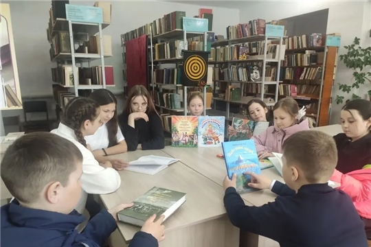 В Турмышской библиотеке прошло увлекательное мероприятие фольклорный праздник «Многообразие русского фольклора»