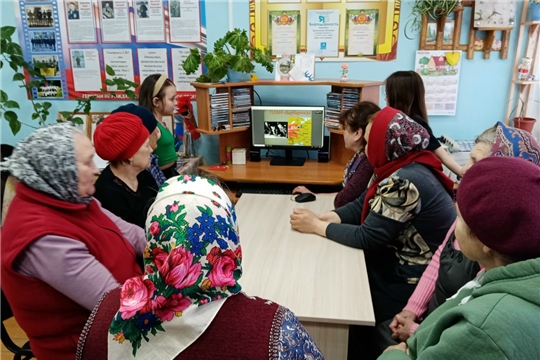 В Кармалинской библиотеке состоялась беседа "Память поколений", посвящённая Дню памяти жертв геноцида советского народа нацистами и их пособниками
