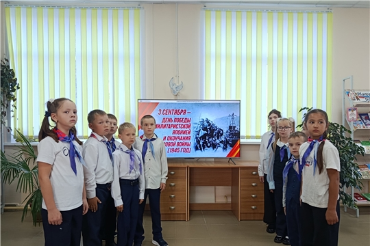 В Яншихово-Норвашской библиотеке прошел урок мира «Во имя павших и живых»