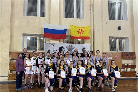 Победители женского чемпионата Чувашской Республики по баскетболу