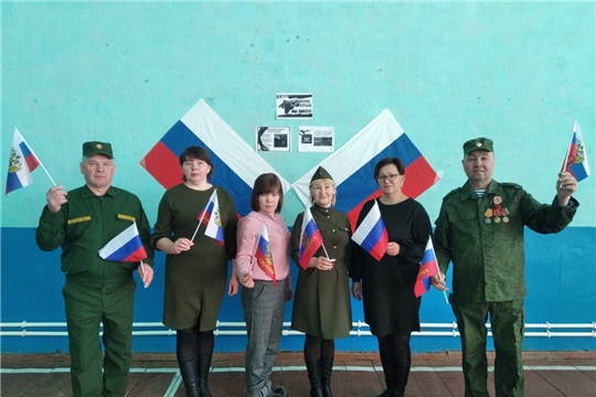 В Первомайской сельской библиотеке прошла беседа «Россия и Крым — мы вместе!»