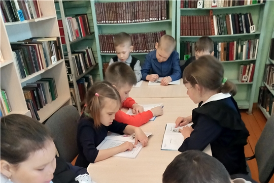 Урок доброты«Волшебные книги Валентины Овсеевой» в Старотойсинской СБ
