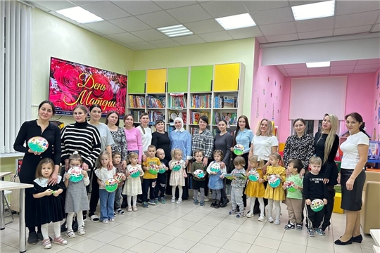 «Колыбель качала мама»