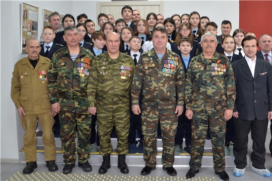 Достоинство и честь