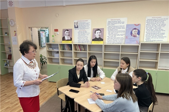 Молодые побеги на крепких корнях