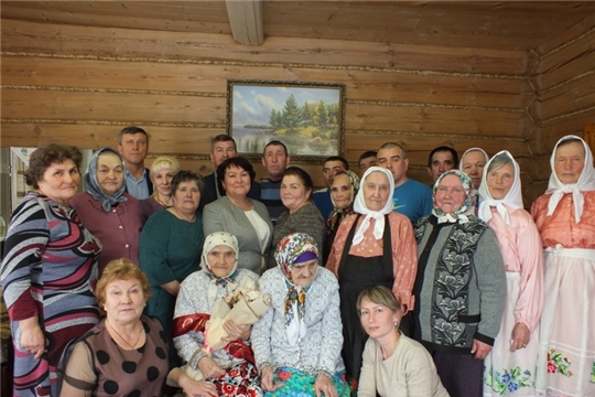Яльчикское районное отделение Союза женщин Чувашии поздравило  со 100-летним юбилеем  Ефросению Мисякову 
