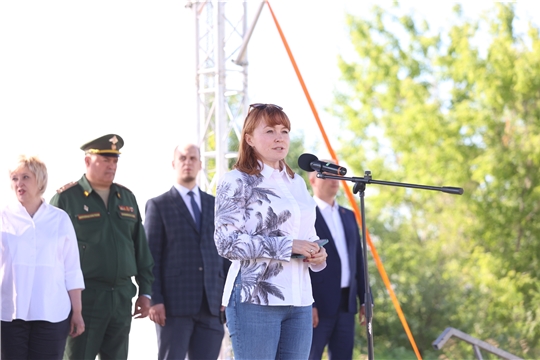 Наталья Николаева стала свидетелем реконструкции боя под Ржевом на Сурском рубеже