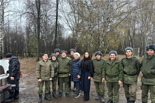 Женщины Чувашии, Марий Эл и Татарстана объединились для оказания помощи солдатам