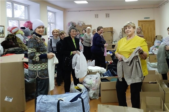 Окопные свечи, постельное белье и посылки. Женщины Чувашии продолжают вносить свой вклад в Победу