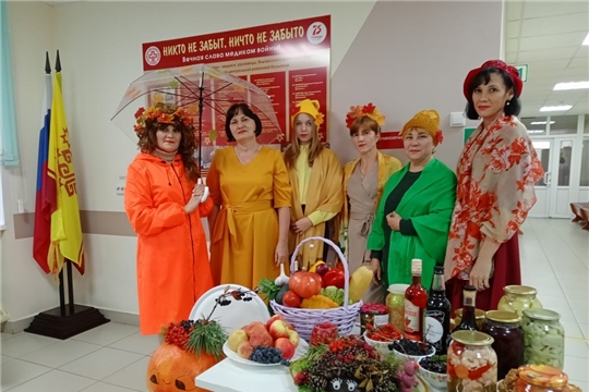 Сотрудники Яльчикской ЦРБ в необычной форме подвели итоги Недели популяризации потребления фруктов и овощей.